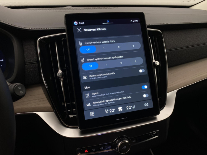 Volvo XC90 T8 AWD Plug-in BRIGHT PLUS 7m na operativní leasing