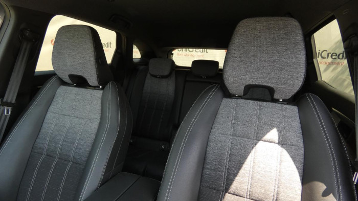 Renault Austral 1.3 MHEV 160 Techno na operativní leasing