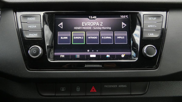 Volvo V60 B5 AWD Momentum Pro na operativní leasing