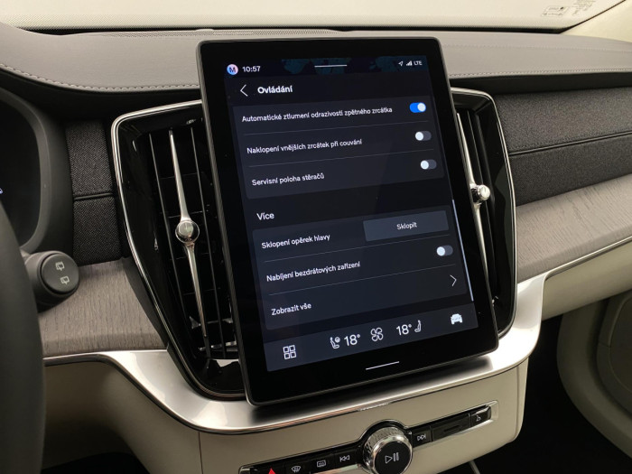 Volvo XC90 T8 AWD Plug-in DARK ULTRA na operativní leasing