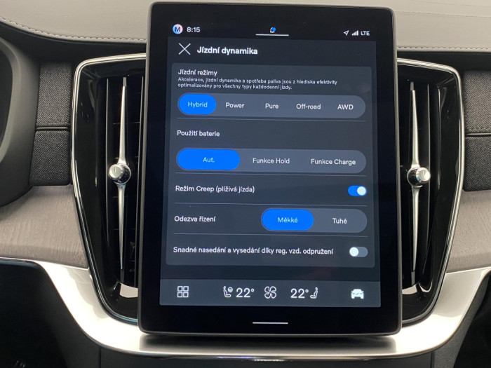Volvo XC90 T8 AWD Plug-in DARK ULTRA na operativní leasing