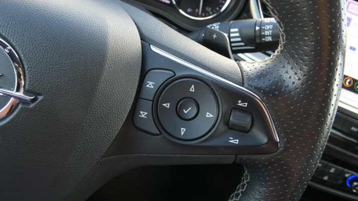 Opel Insignia 2,0 T 4x4 GSi na operativní leasing