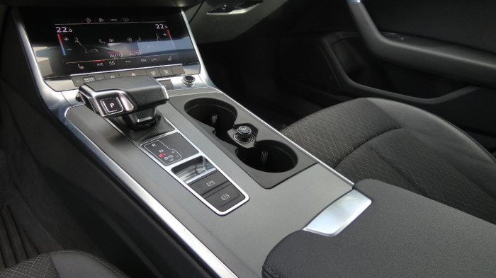 Audi A6 ALLROAD QUATTRO 50 TDI quattro na operativní leasing