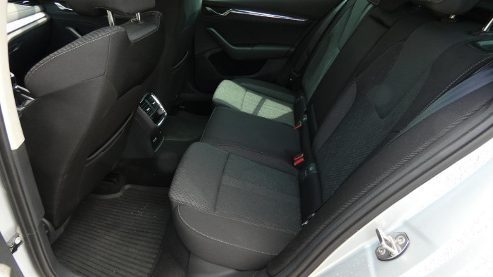 Škoda Kodiaq 2,0 TDi Selection 142 kW 4x4 D na operativní leasing