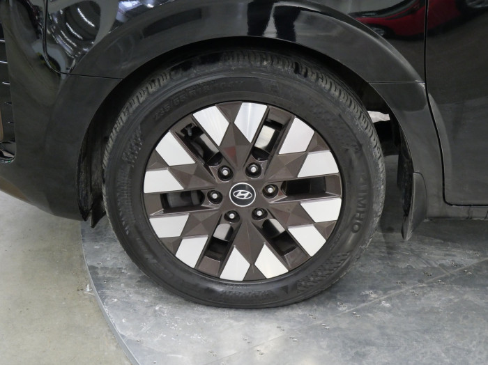Hyundai Staria 2.2 CRDI 130kW DCT AWD Premium na operativní leasing