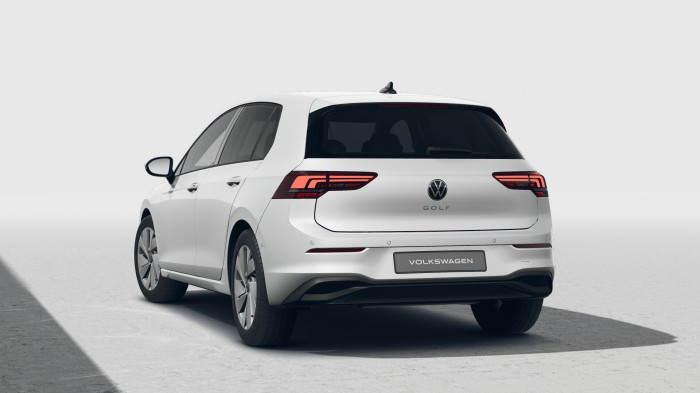 Volkswagen Golf People 1,5 TSI eHybrid 150 kW 6DSG na operativní leasing