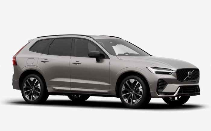 Volvo XC60 B5 AWD AUT DARK ULTRA na operativní leasing