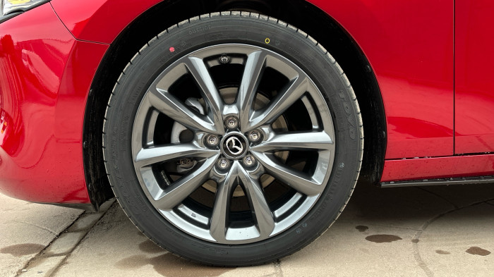 Mazda 3 G140 2.5 Centre-Line AT na operativní leasing