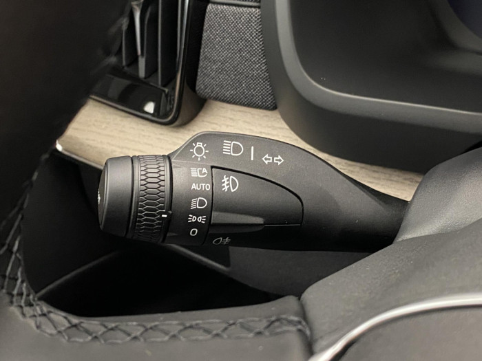 Volvo XC90 B5 AWD AUT BRIGHT PLUS 7míst na operativní leasing