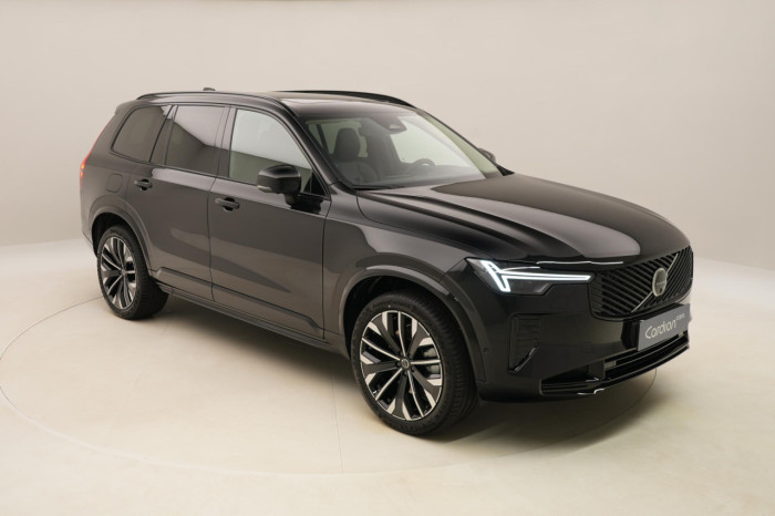 Volvo XC90 T8 AWD Plug-in DARK ULTRA na operativní leasing
