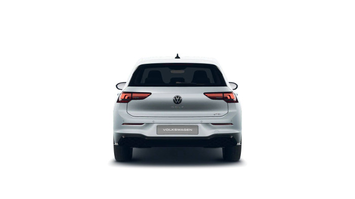 Volkswagen Golf R-Line People 7DSG mHEV 1,5eTSI / 110kW na operativní leasing
