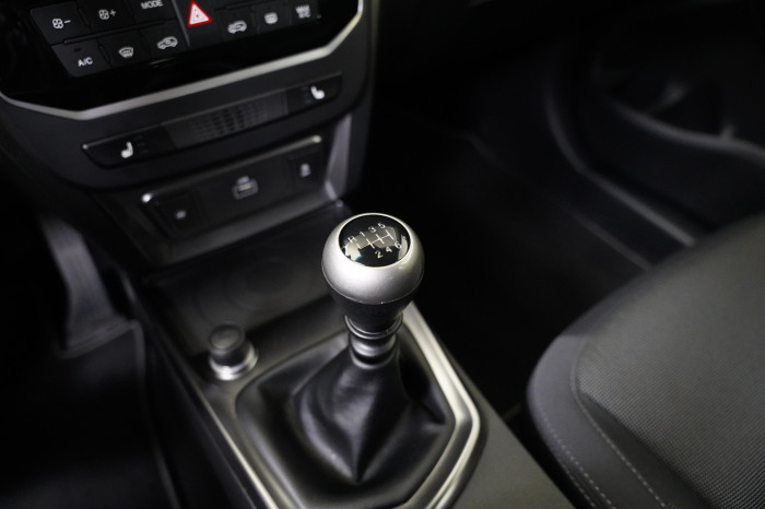Ssang Yong Tivoli 1.5 T-GDI 120 kW Style na operativní leasing