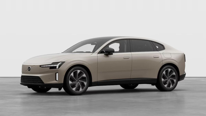 Volvo ES90 PURE ELECTRIC CORE na operativní leasing