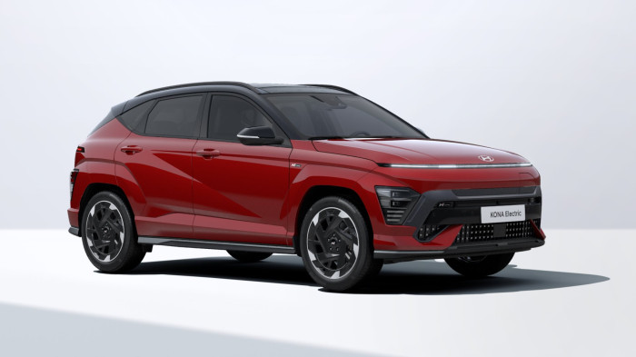 Hyundai Kona Smart POWER 64.8 kWh 150 kW na operativní leasing