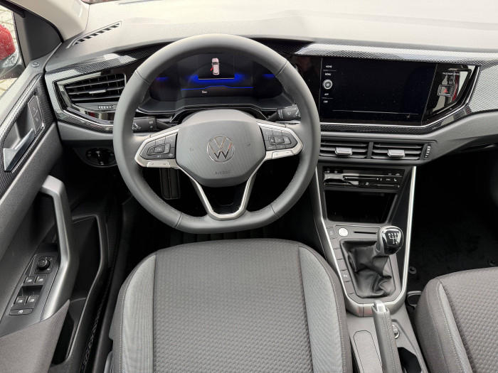 Volkswagen Taigo People 5G 1,0TSI / 70kW na operativní leasing