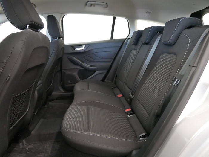 Ford Focus 1.5 TDCI 88 kW Titanium na operativní leasing