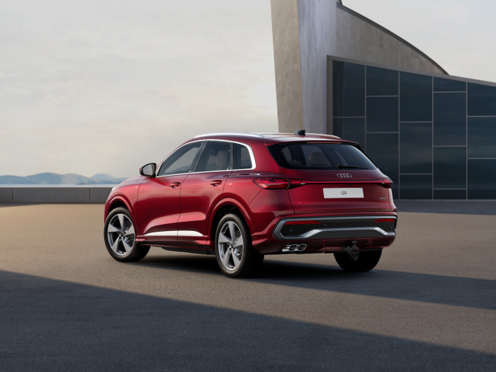 Audi Q5 TDI quattro 150 kW na operativní leasing