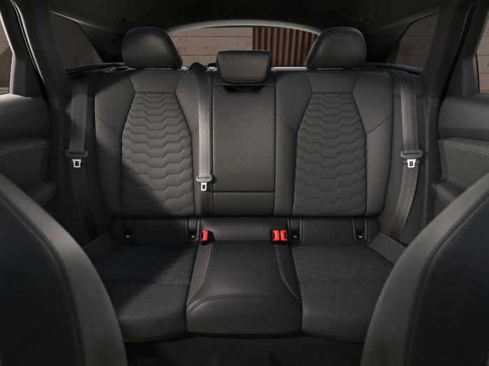 Audi A6 Avant e-tron S line Elektro 315 kW Elektřina 4x4 Automatická převodovka na operativní leasing