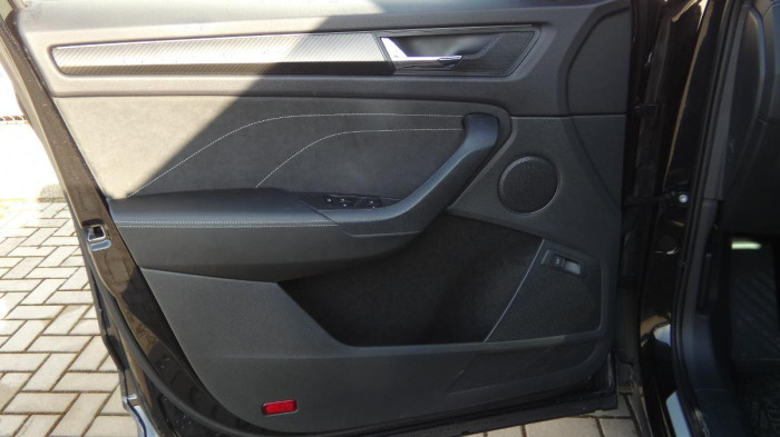 Škoda Kodiaq 2,0 TSI Sportline DSG 4x4 na operativní leasing