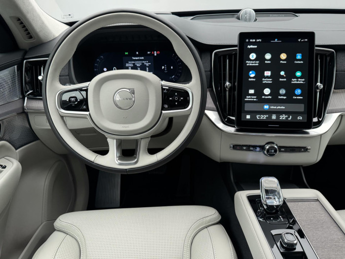 Volvo XC90 B5 AWD AUT BRIGHT ULTRA 7 míst na operativní leasing