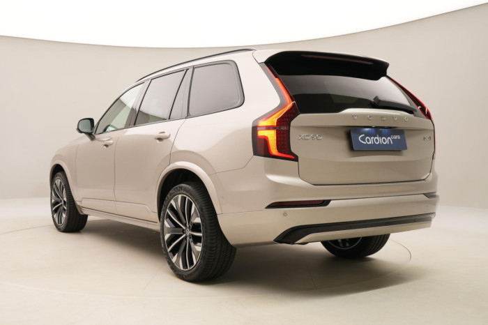 Volvo XC90 B5 AWD AUT DARK PLUS 7míst na operativní leasing