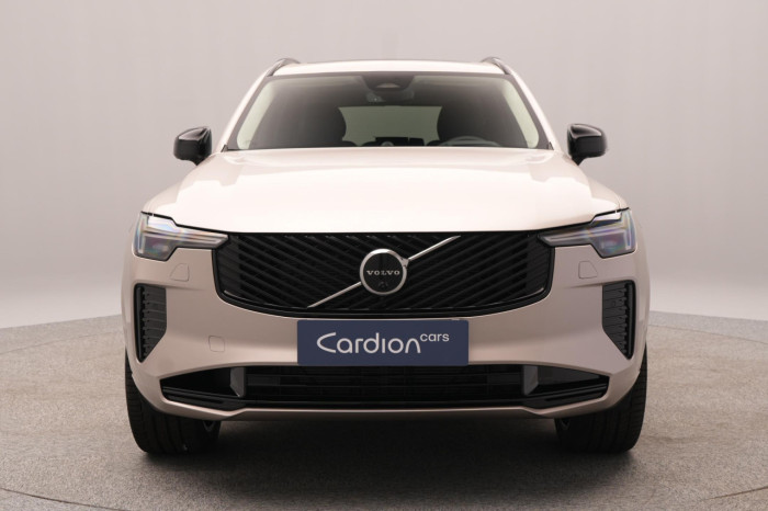 Volvo XC90 T8 AWD Plug-in DARK ULTRA 7 na operativní leasing