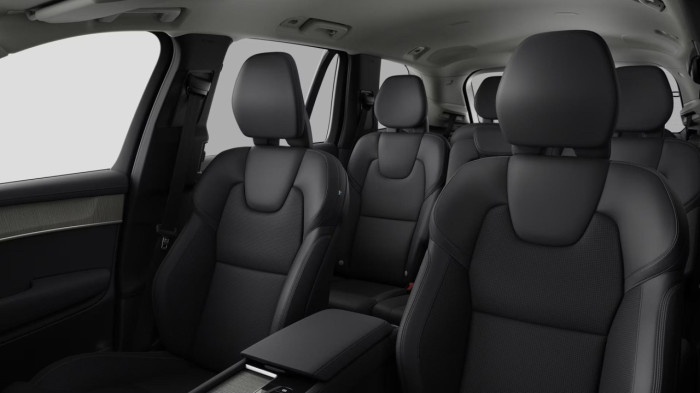 Volvo XC90 T8 AWD Plug-in BRIGHT PLUS 7m na operativní leasing