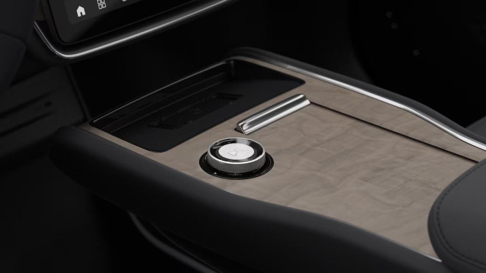 Volvo EX90 PURE ELECTRIC SINGLE PLUS 7m. na operativní leasing