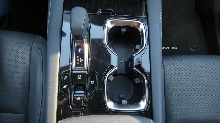 Lexus RX 350h 2.5 HEV 4x4 E-Four e-CVT Comfo na operativní leasing