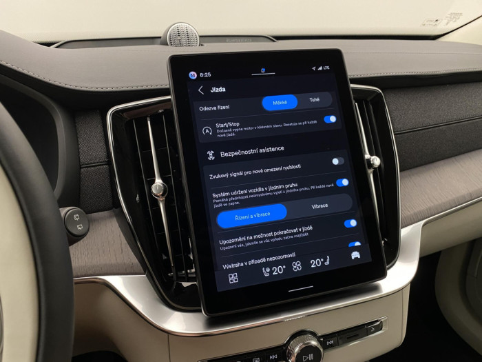 Volvo XC90 B5 AWD AUT BRIGHT PLUS 7míst na operativní leasing