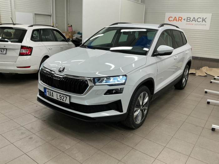 Škoda Karoq 1,5 TSI DSG Style na operativní leasing