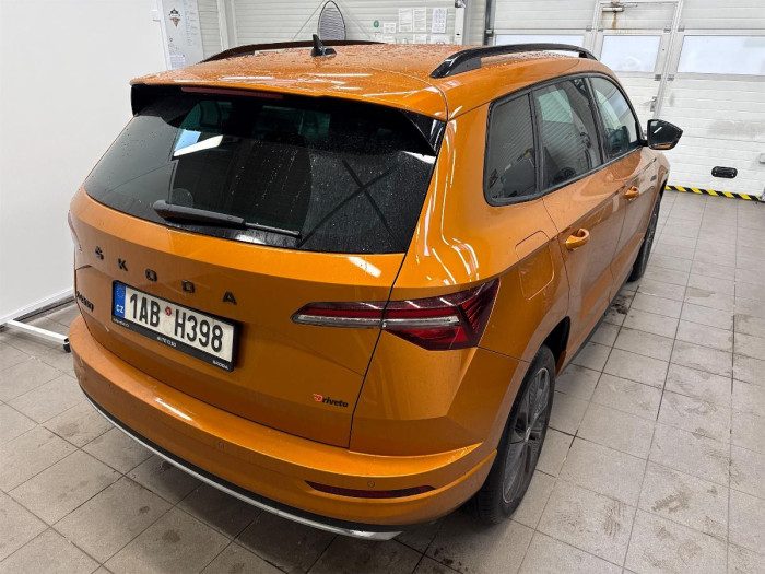 Škoda Karoq 1,5 TSI Sportline na operativní leasing