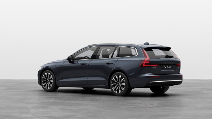 Volvo V60 T6 AWD Plug-in BRIGHT PLUS na operativní leasing