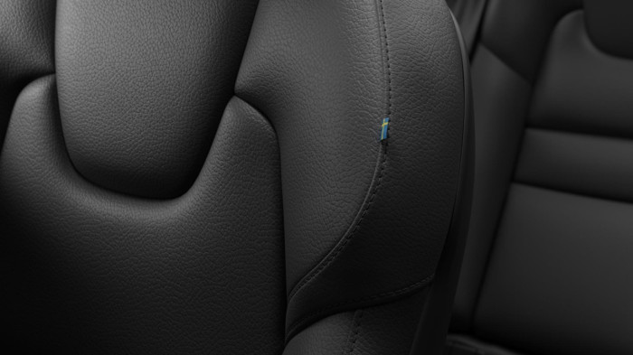 Volvo V60 B4 AUT BRIGHT PLUS na operativní leasing