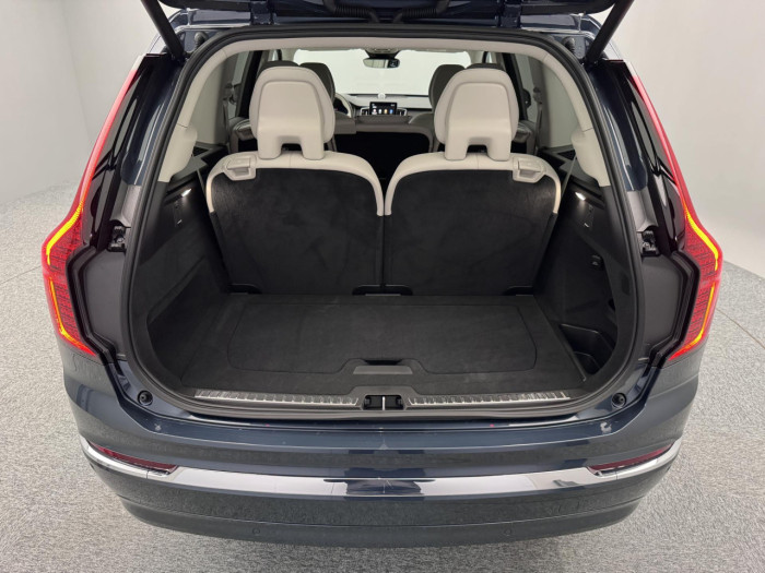 Volvo XC90 B5 AWD AUT BRIGHT PLUS 7míst na operativní leasing