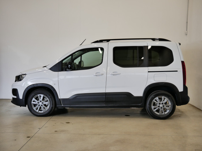 Peugeot Rifter 1.2 PureTech 96 kW Allure Pack na operativní leasing