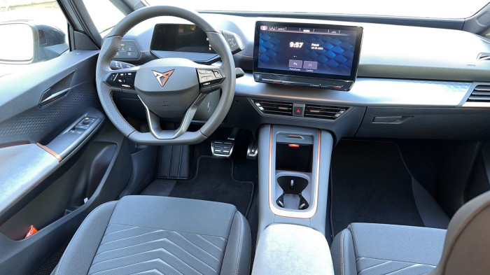 CUPRA Born 58kWh - Elektro - Automat - 4x2 na operativní leasing