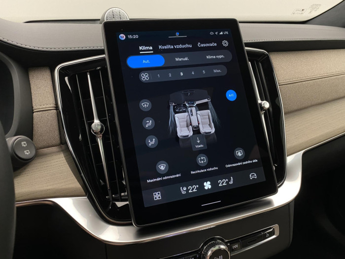 Volvo XC90 T8 AWD Plug-in BRIGHT ULTRA na operativní leasing