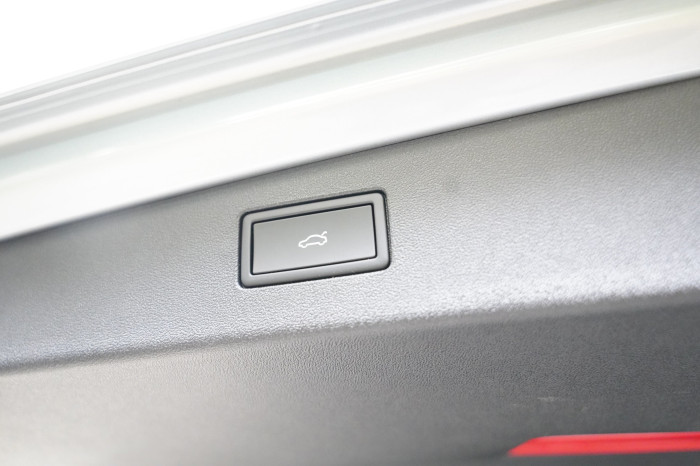 Volkswagen Tiguan 1.5 eTSI 110 kW DSG R-Line na operativní leasing