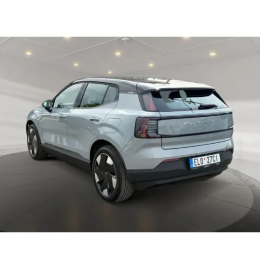 Volvo EX30 Twin M. Perf. Plus na operativní leasing