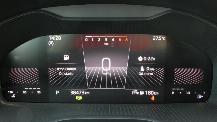 Škoda Karoq 1,5 TSI DSG Ambition na operativní leasing