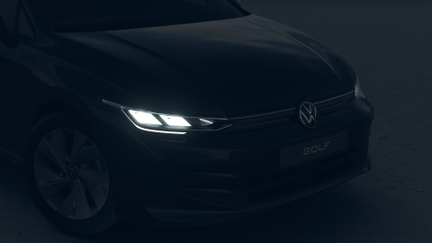 Volkswagen Golf Variant Life 1,5 eTSI 7DSG mHEV na operativní leasing