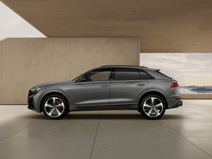 Audi Q8 SUV 50 TDI quattro na operativní leasing