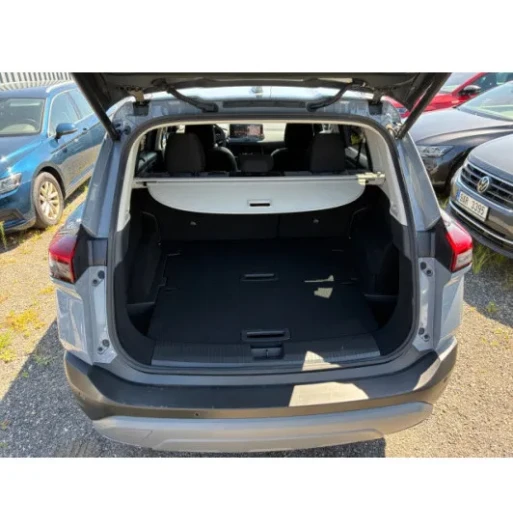 Nissan X-Trail e-p 213 N-CONN 4WD AT na operativní leasing