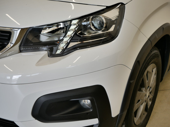 Peugeot Rifter 1.2 PureTech 96 kW Allure Pack na operativní leasing