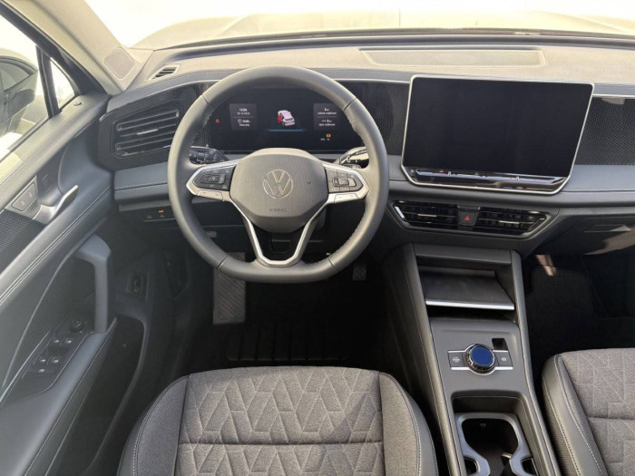 Volkswagen Tiguan People 7DSG mHEV 1,5eTSI / 96kW na operativní leasing