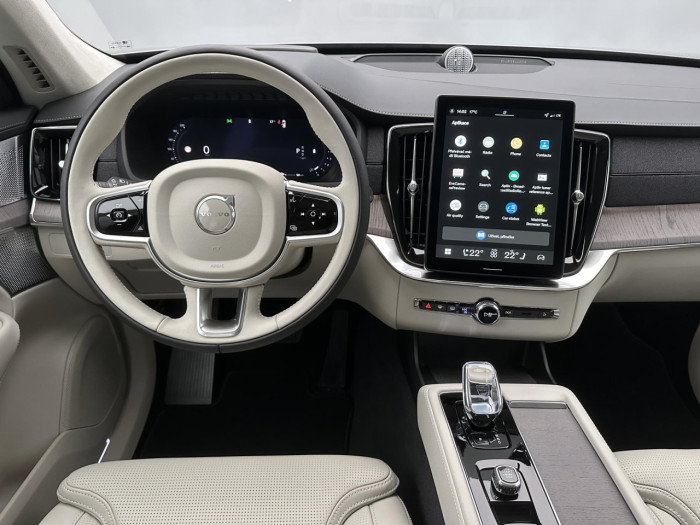 Volvo XC90 B5 AWD AUT DARK ULTRA 7 míst na operativní leasing