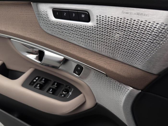 Volvo XC90 B5 AWD AUT BRIGHT PLUS 7míst na operativní leasing