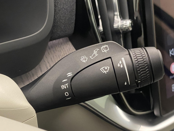 Volvo XC90 B5 AWD AUT BRIGHT PLUS 7míst na operativní leasing