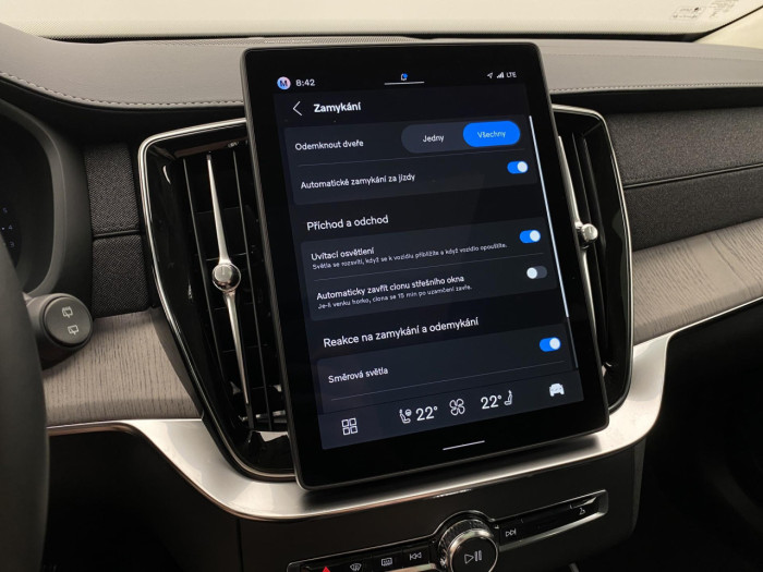 Volvo XC90 B5 AWD AUT BRIGHT ULTRA 7míst na operativní leasing